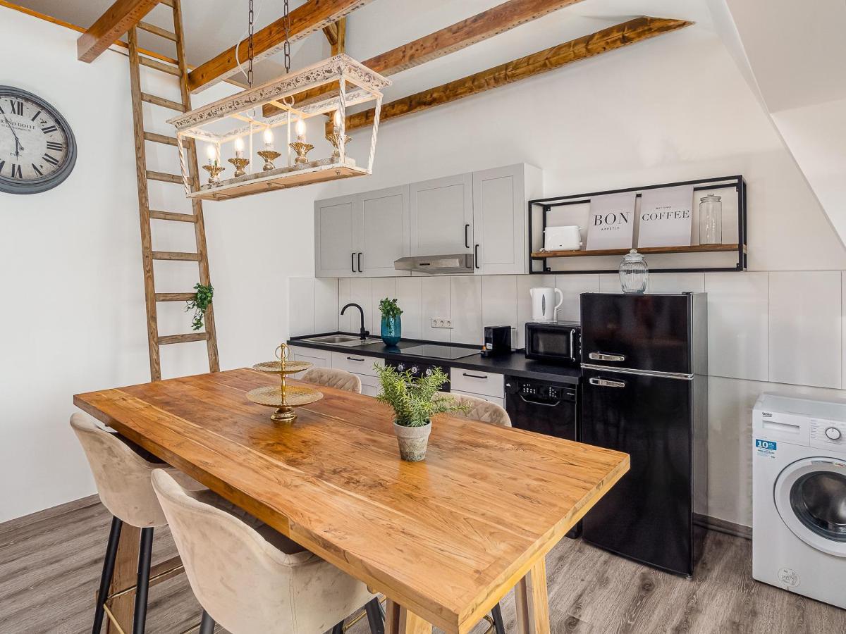 Fabelhafte Apartments Zum Wohlfuehlen Mit Junik Apartments ดุยส์บูร์ก ภายนอก รูปภาพ