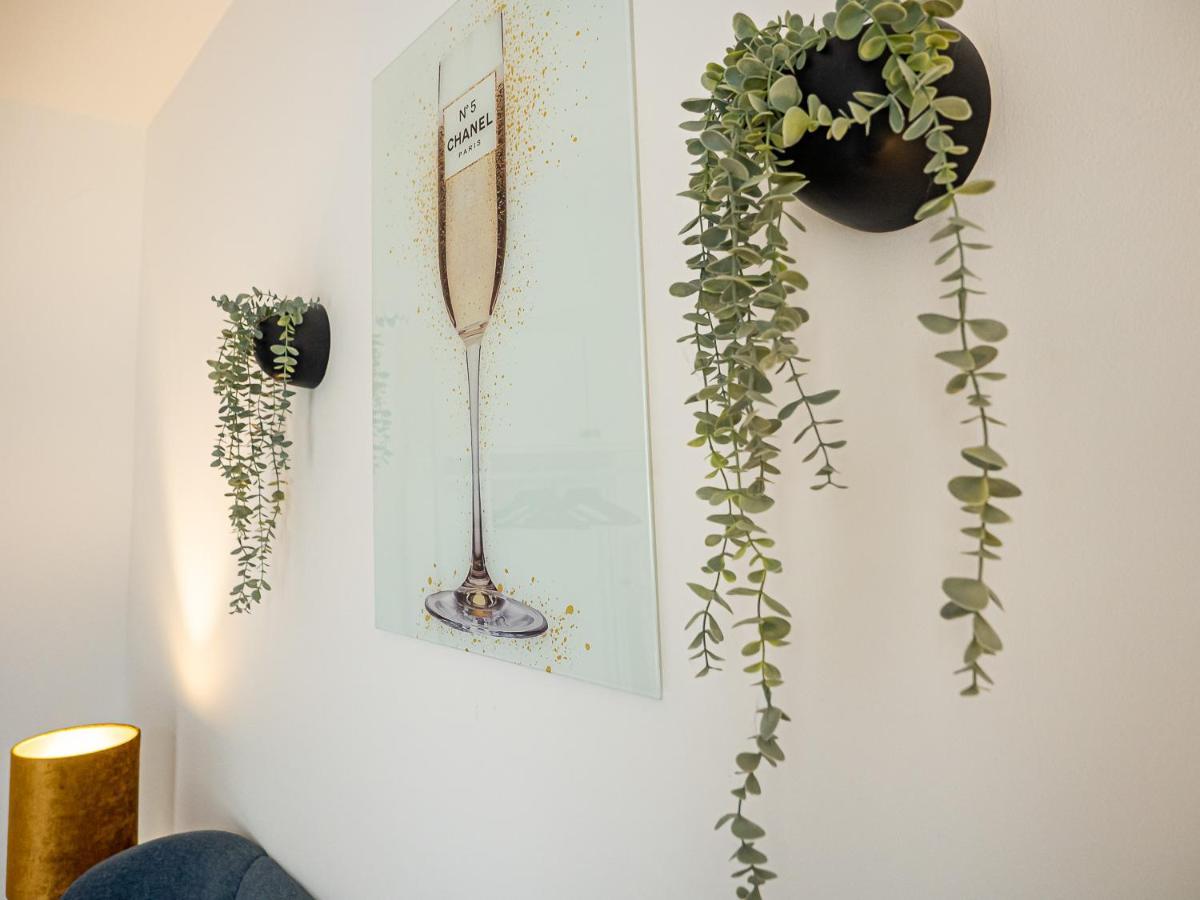 Fabelhafte Apartments Zum Wohlfuehlen Mit Junik Apartments ดุยส์บูร์ก ภายนอก รูปภาพ