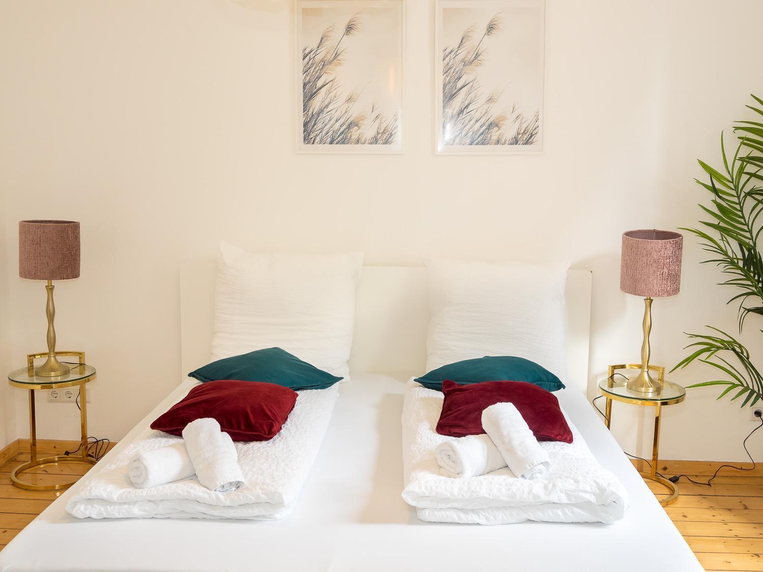 Fabelhafte Apartments Zum Wohlfuehlen Mit Junik Apartments ดุยส์บูร์ก ห้อง รูปภาพ