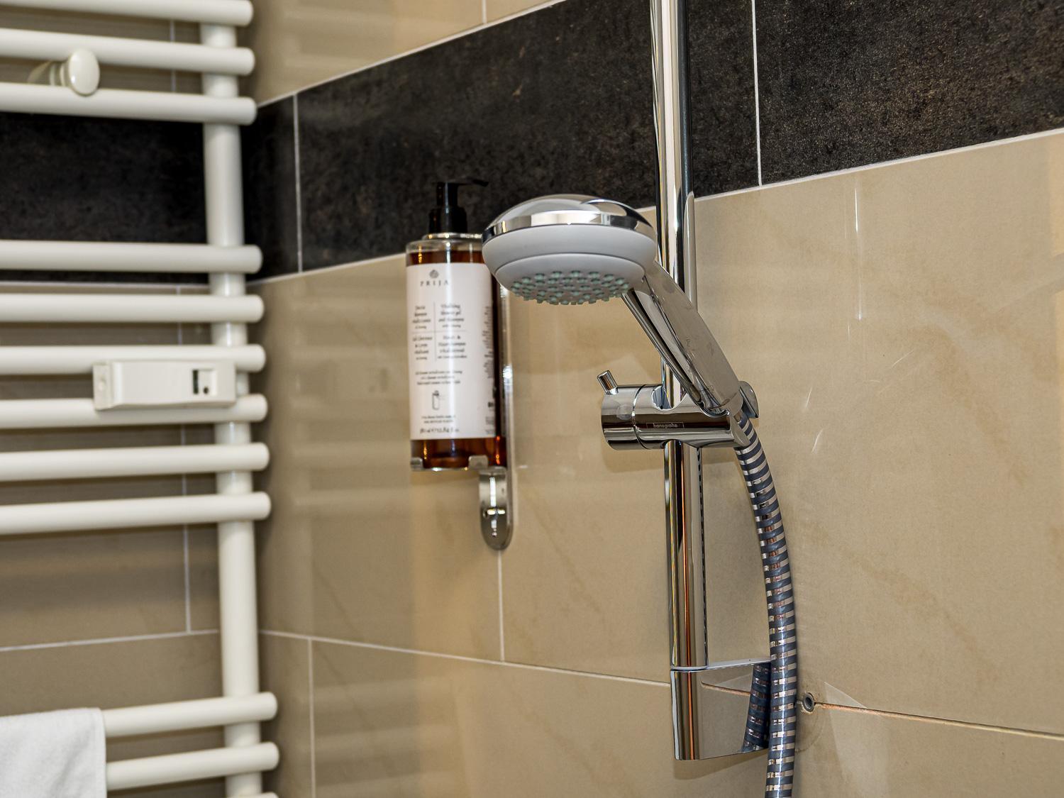 Fabelhafte Apartments Zum Wohlfuehlen Mit Junik Apartments ดุยส์บูร์ก ห้อง รูปภาพ